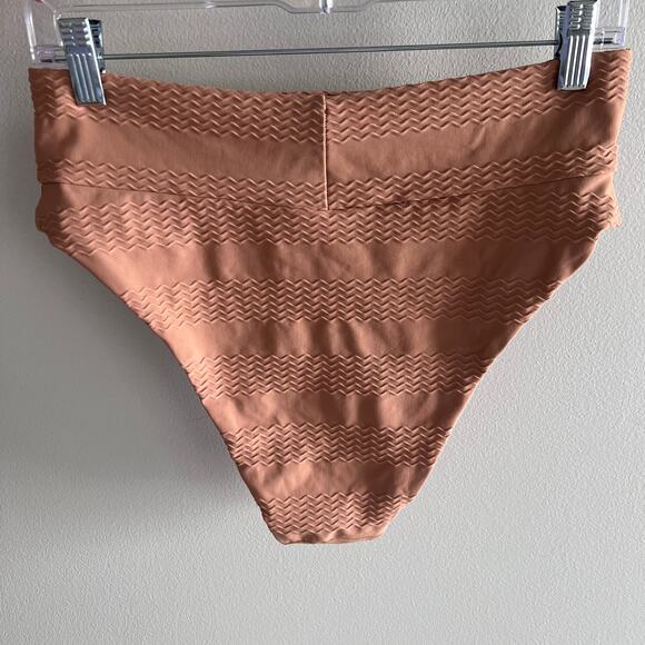 NWT Aerie High Cut Cheeky Bikini Bottoms Size L - Picture 2 of 4
